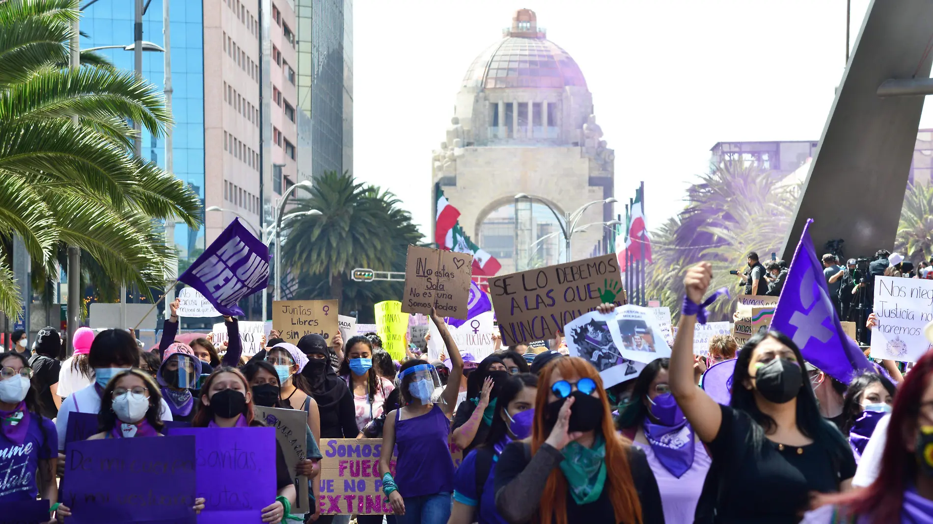 Marcha DÍA INTERNACIONAL DE LA MUJER_ LOVERA-113.jpg